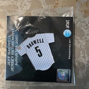 Jeff Bagwell Jersey Retirement Pin Houston Astros #5 Unisex NWT Jersey Pin